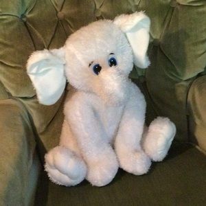 ⭐️ Adorable White Elephant Plush Stuff Animal by Kelly Toy